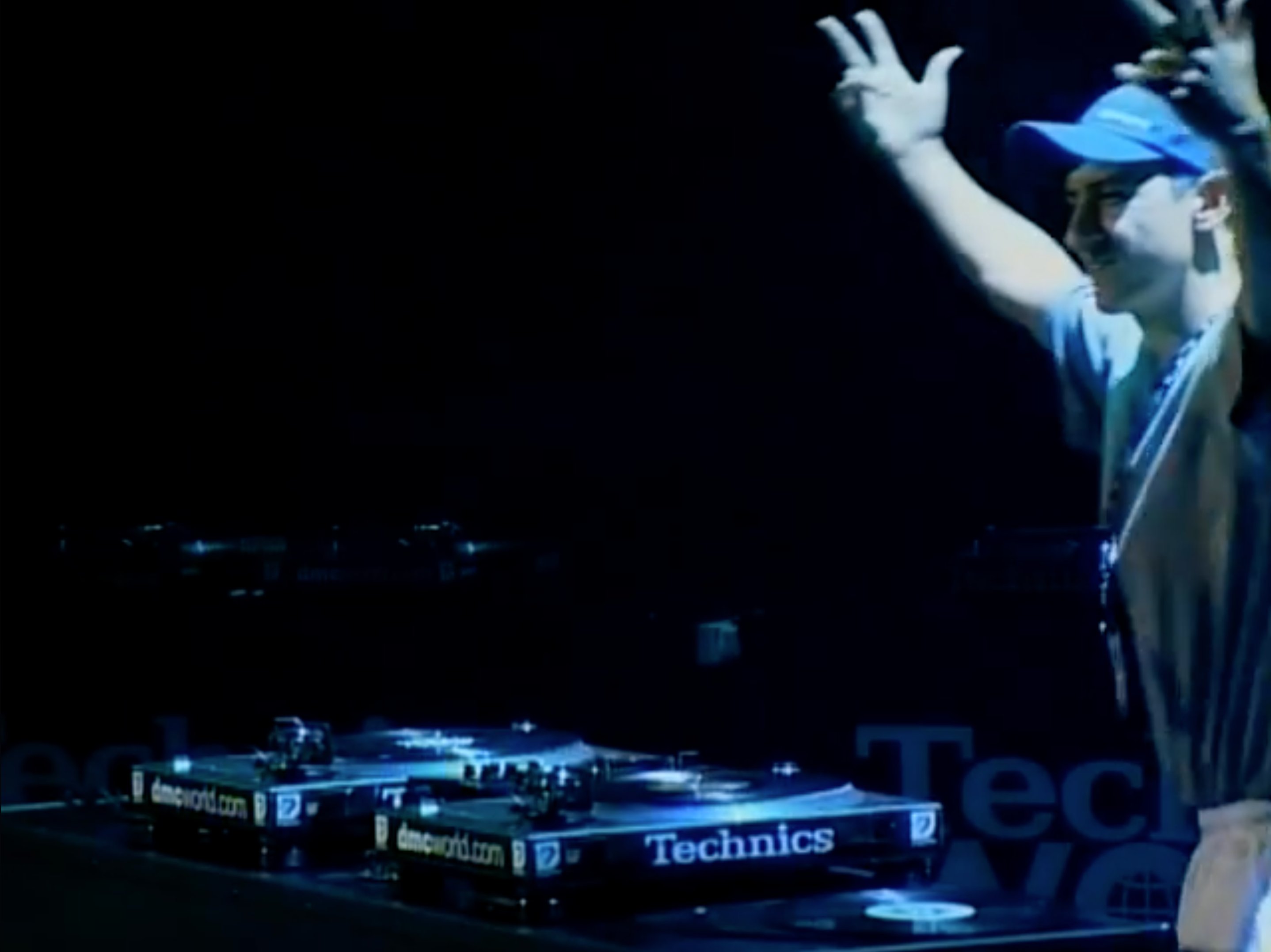 DJ Khalid Music — DMC World Championship 2000, London — Technics turntables